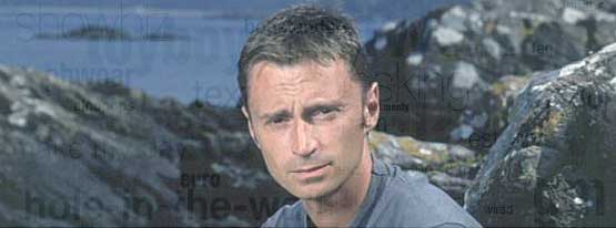 Keep your English Up to Date - Full Monty actor Robert Carlyle