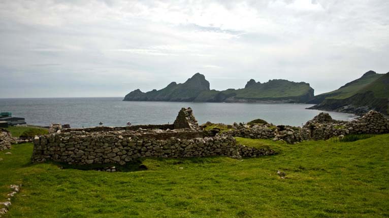 An cladh, Hiort