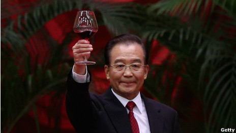 中国总理温家宝在中国国庆63周年酒会上(29/09/2012)