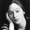 Jodhi May plays Mirah Lapidoth