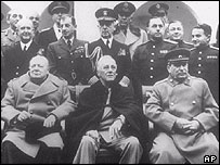 Yalta nằm trên bán đảo Crime thuộc Liên Xô khi ấy