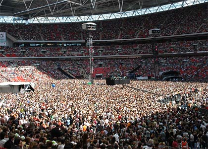 Wembley Crowd