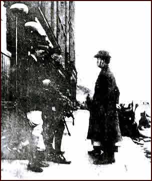 Image of the surrender of Patrick Pearse