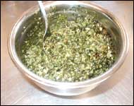 pesto.