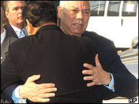 ABD Dışişleri Bakanı Colin Powell deprem bölgesinde