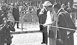 Opening the Queen's Bridge in Belfast 1966