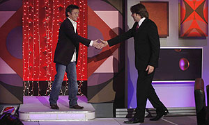 Jonathan Ross greets Richard Hammond