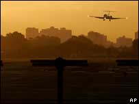 Avião