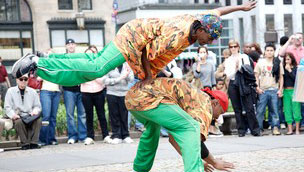 Break dancers