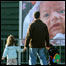 Cartaz de campanha contra o aborto na cidade de Fátima, em Portugal