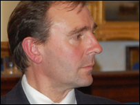 Alan Maclean