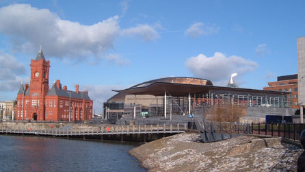 Bae Caerdydd