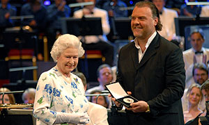 HM The Queen presents the medal to Bryn Terfel  (image: Chris Christodoulou, BBC)