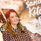 Starting a business as a female entrepreneur - DELI LITES